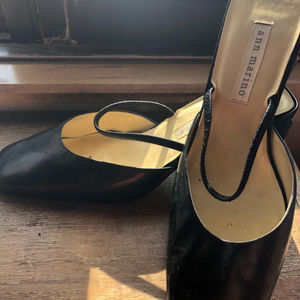 🎊🎊HOST PICK🎊🎊Ann Marino BLACK Slip-on Heels with strap - 8, 8.5